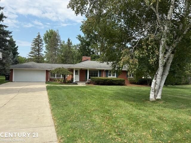 Property Photo:  120 Montmorency Road  MI 48307 