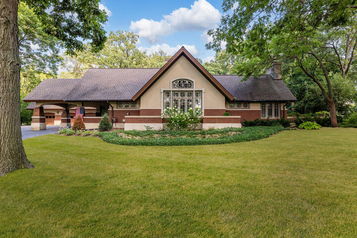 Property Photo: 53 Brookside Drive IL 60439