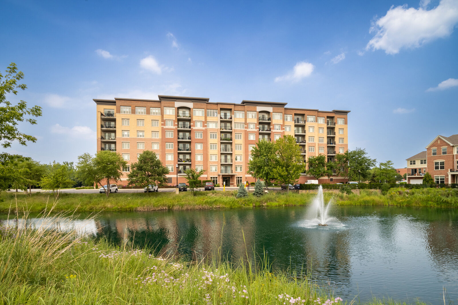 Property Photo:  1199 E Port Clinton Road 704  IL 60061 