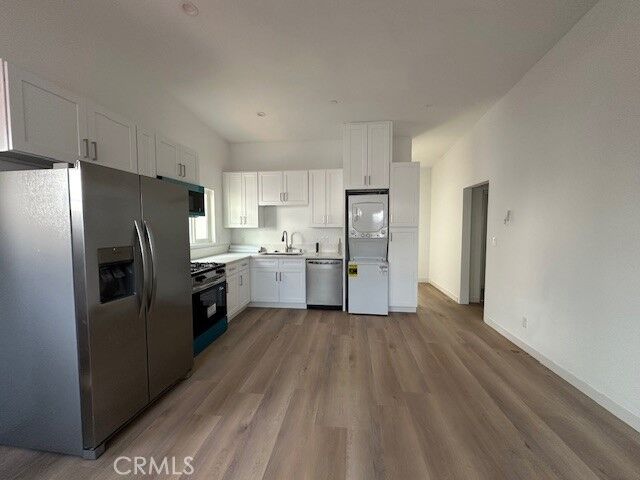 Property Photo:  19432 1/2 Keswick Street  CA 91335 