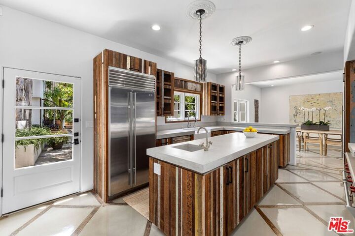 Property Photo:  8249 Marmont Lane  CA 90069 