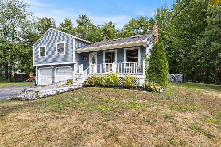 Property Photo: 6 Rockwood Drive ME 04005