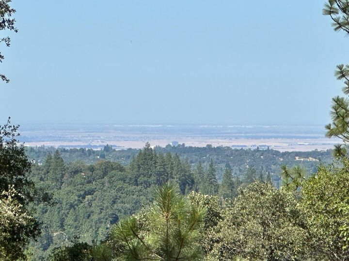Property Photo: 389 Summit View Court CA 95722