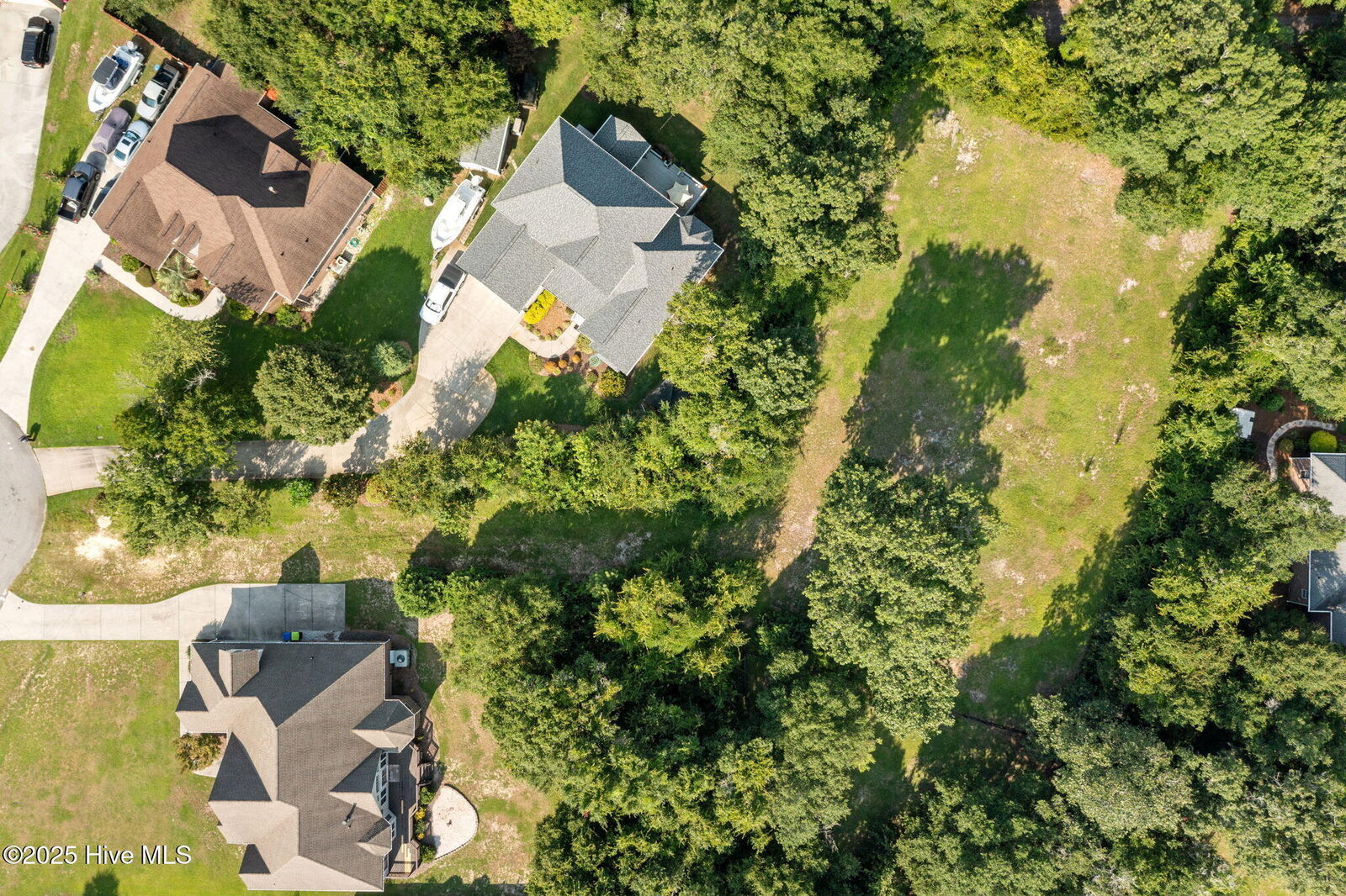 Property Photo:  110 Casey Court  NC 28584 