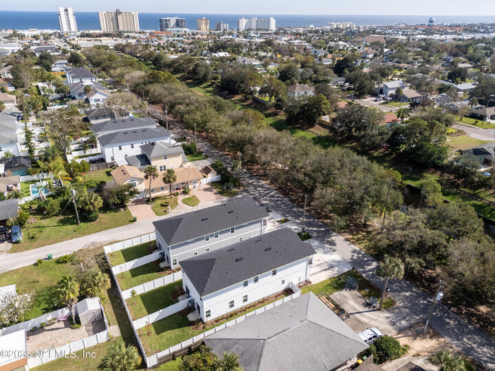 Property Photo: 817 12th Avenue S FL 32250