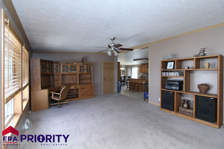 Property Photo: 406 Meadow Rose Ave - WY 82716