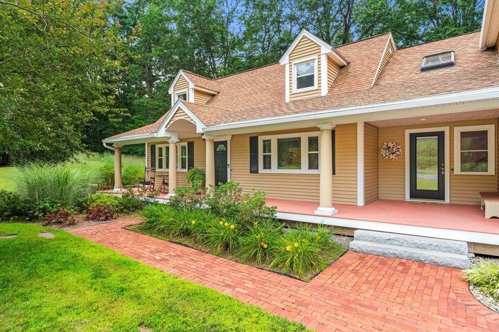Property Photo: 7 Rideout Lane NH 03033