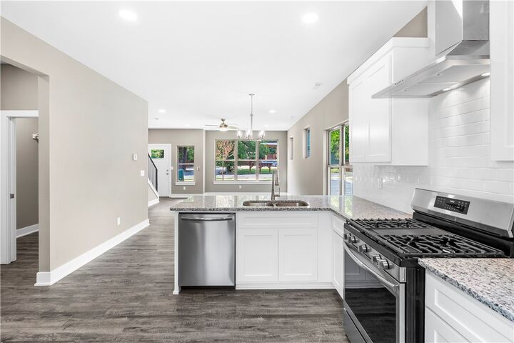 Property Photo: 978 W Holly Street AR 72703