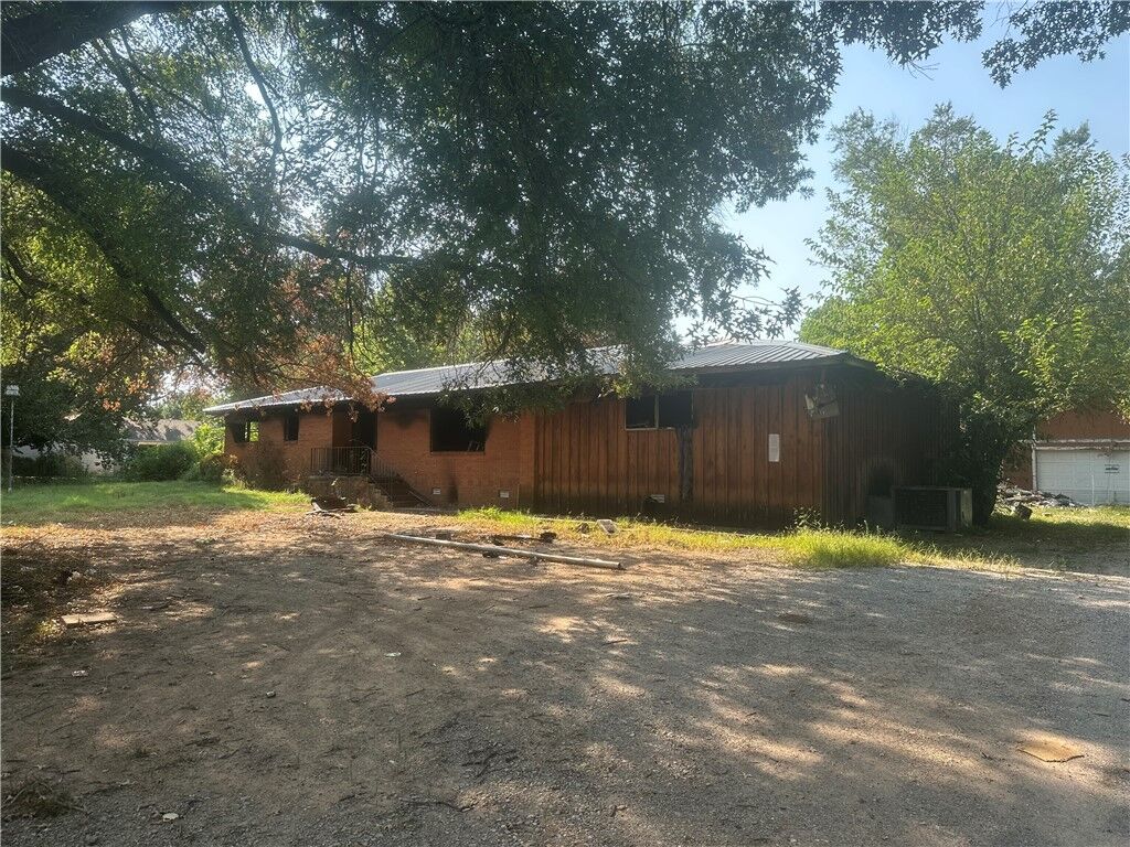 Property Photo: 607 Freeman Avenue AR 72616