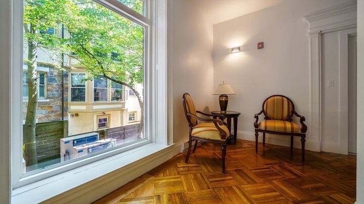 Property Photo: 21 Regent Cir 6 MA 02445