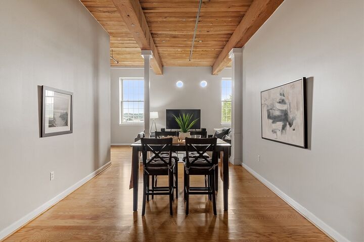 Property Photo:  52 Lawewnce Dr. M506  MA 01854 