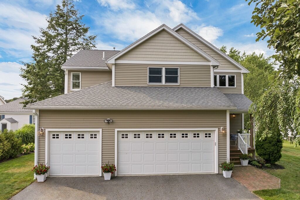 Property Photo:  22 Princeton St  MA 01845 