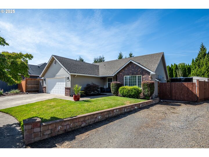 Property Photo:  3479 Quailridge Ln  OR 97404 
