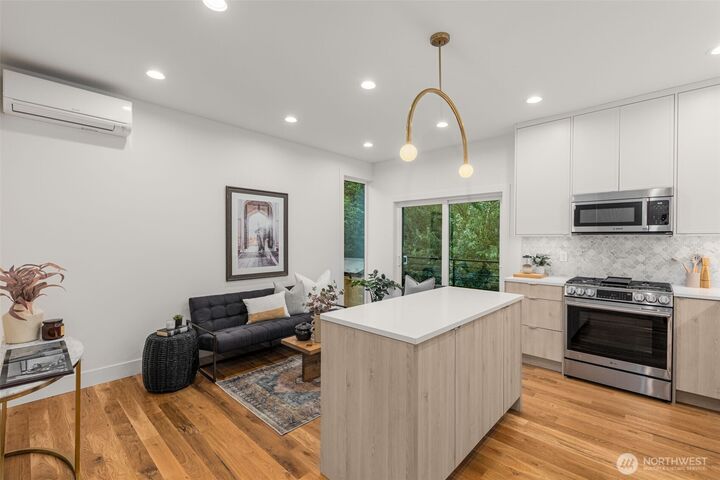 Property Photo:  315 B NW 86th Street  WA 98117 