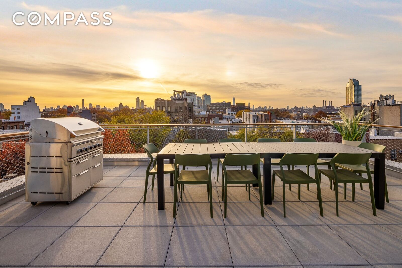 Property Photo:  584 Leonard Street Phb  NY 11222 