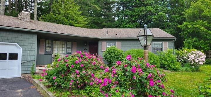 Property Photo:  25 Brook Drive  RI 02832 
