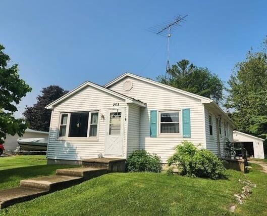 Property Photo: 205 North Main Street WI 54974