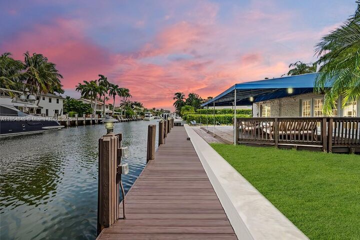 Property Photo:  609 Isle Of Palms Dr  FL 33301 