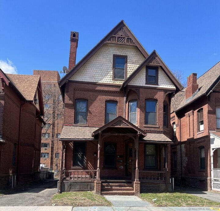 Property Photo: 337 Laurel Street CT 06105