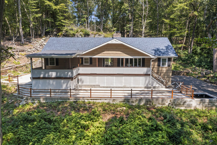 125 Buck Hill Road  Easton CT 06612 photo