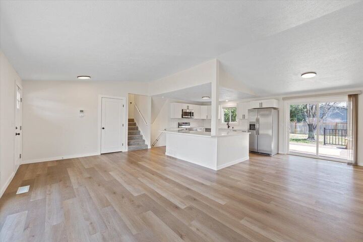 Property Photo:  6127 S Crestline St  WA 99223 