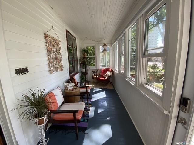 Property Photo:  715 Dufferin Avenue  SK S7N 1C3 