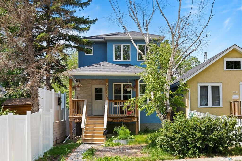 Property Photo:  2410 Athol Street  SK S4T 3G5 