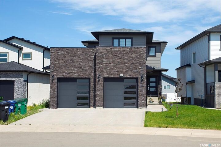Property Photo:  547 Kalra Street  SK S7W 1E8 