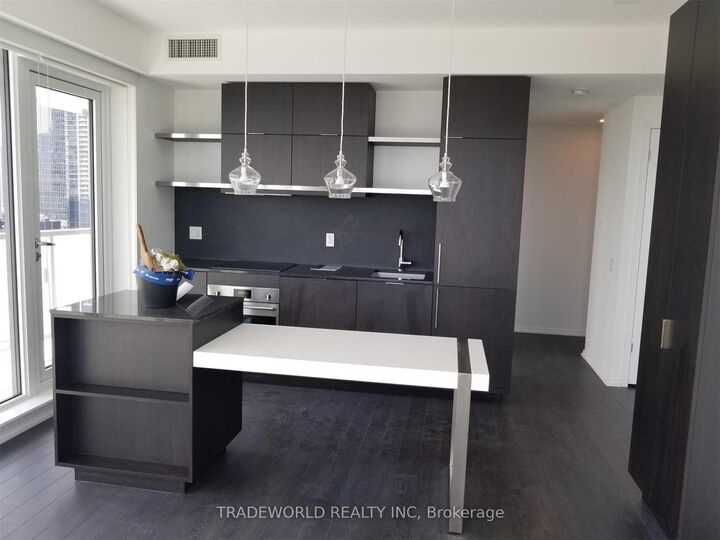 Property Photo: 197 Yonge Street 3005 ON M5B 1M4