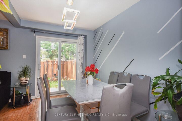 Property Photo:  2700 Battleford Road 34  ON L5N 2S7