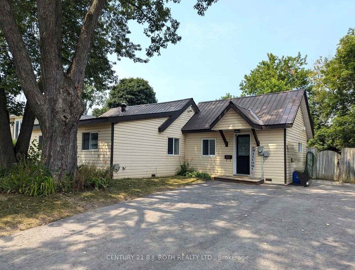 304 Delia Street  Orillia ON L3V 6X1 photo