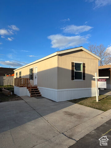 Property Photo: 148 W 100 N 7 UT 84648
