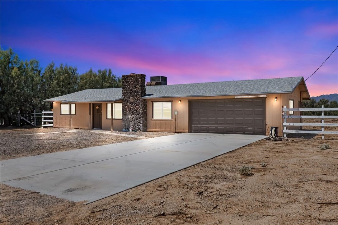 Property Photo:  5461 S Jack Rabbit Drive  AZ 86426 