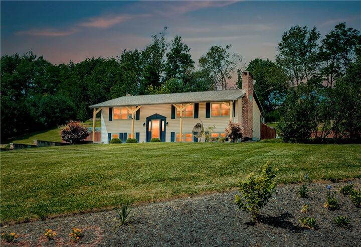 Property Photo:  560 Harteis Rd  PA 15904 