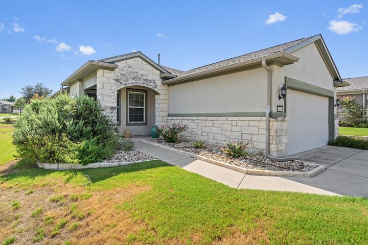 Property Photo: 101 Alamosa Creek Lane TX 78633