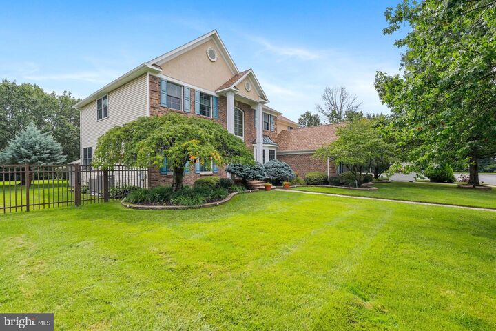 Property Photo: 5 S Deer Place NJ 08036