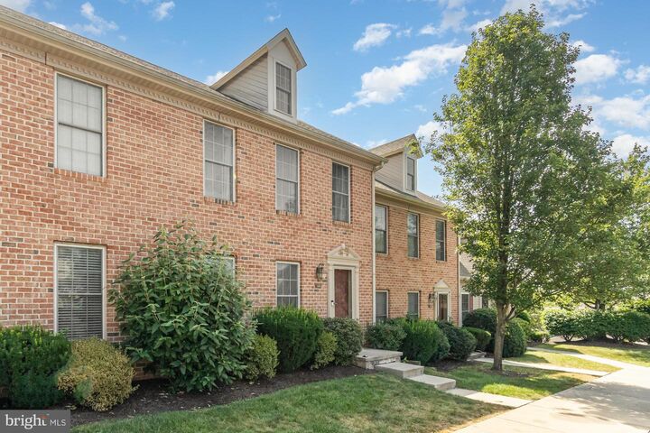 Property Photo:  129 Hunters Ridge Drive  PA 17110 