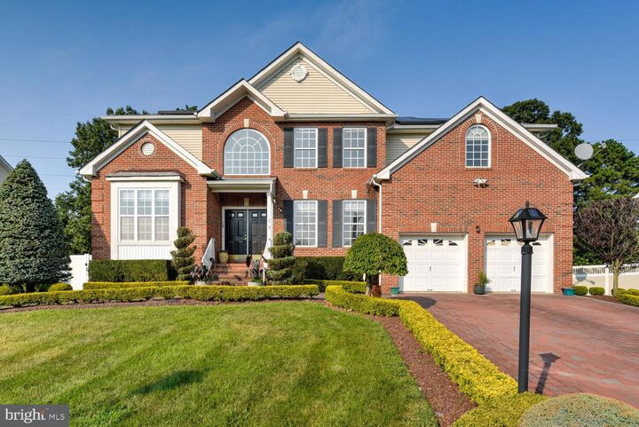 12 Ellis Court  Morganville NJ 07751 photo