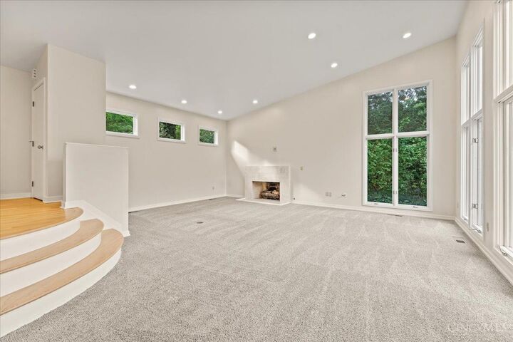 Property Photo: 436 Flinn Avenue OH 45226
