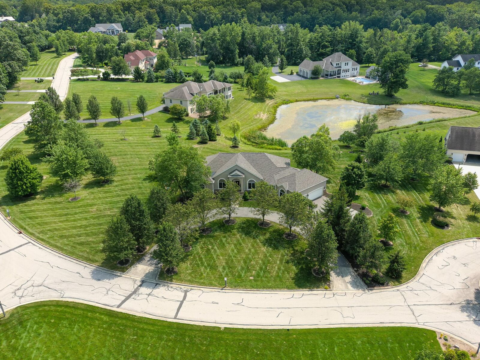 Property Photo: 8390 Whisper Trace OH 43015