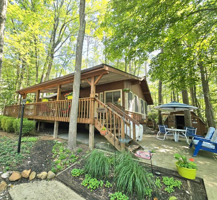 Property Photo:  324 Winnebago Lane  OH 43107 