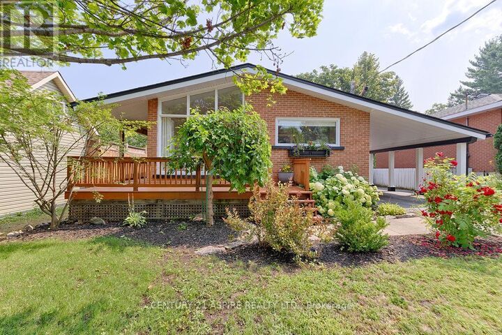 Photo de la propriété: 249 Peter Street ON K8A 1R1
