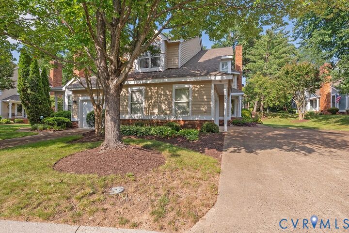 Property Photo:  1701 Logwood Circle  VA 23238 