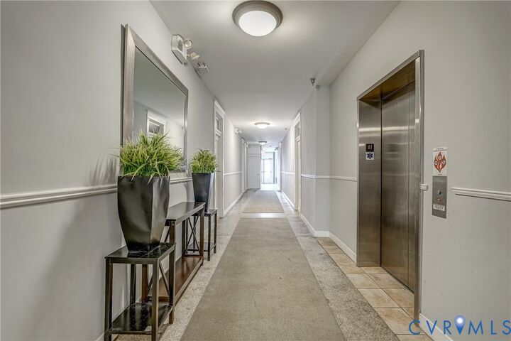 Property Photo:  1301 Porter Street U102  VA 23224 