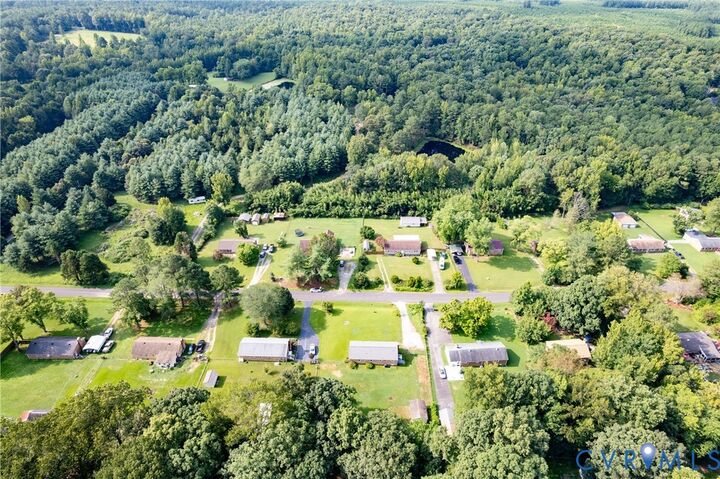 Property Photo:  1616 Chippewa Lane  VA 23139 