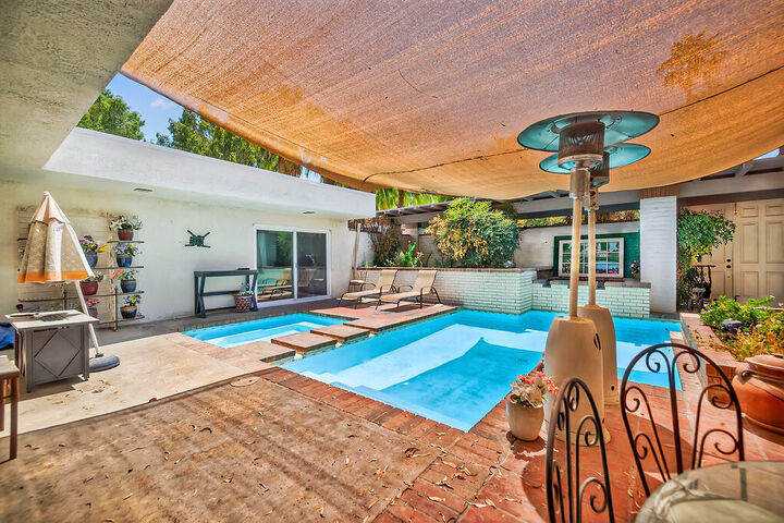 Property Photo: 79090 Barwick Place CA 92203