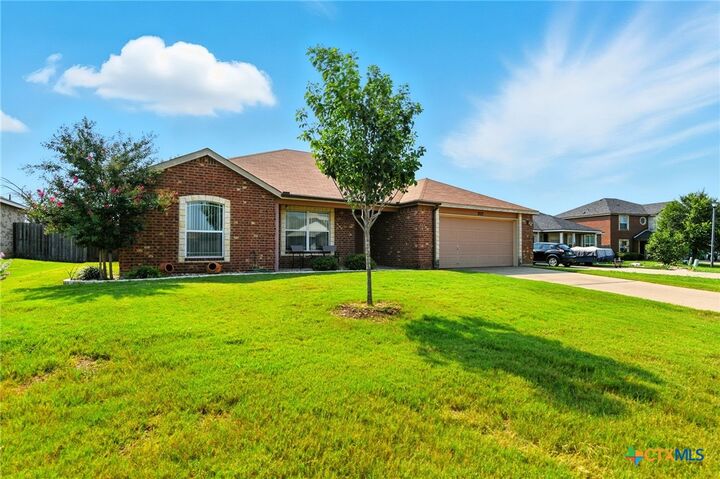 Property Photo: 2115 Lincoln Court TX 76513
