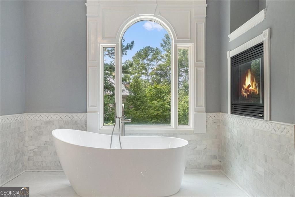 Property Photo:  4995 Wildeoak Trail  GA 30135 