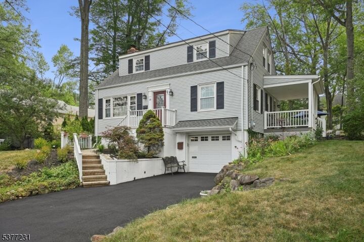 Property Photo: 55 Valley View Ter NJ 07470