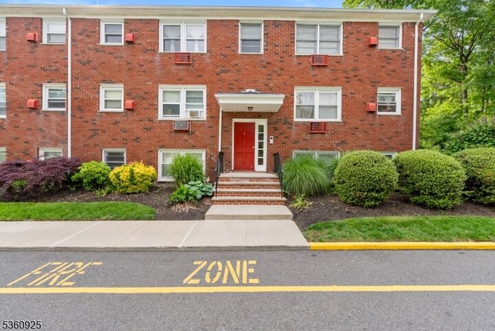 482 Joralemon St G1  Belleville Twp. NJ 07109 photo